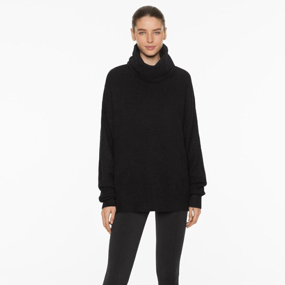 Oysho Womens Sweater S Small Black Turtleneck Knitted Long Sleeves 2389/885 NWT